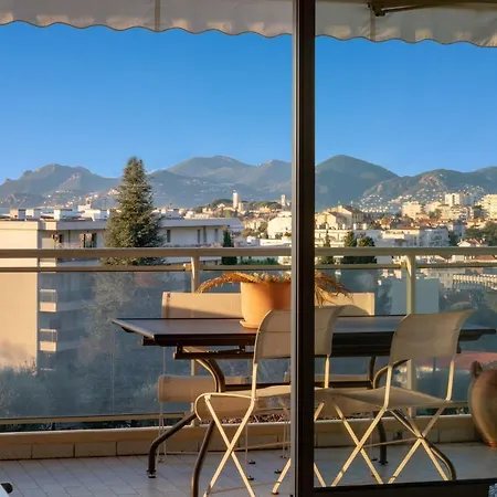 Apartament Luckey Homes - Avenue Montrose *