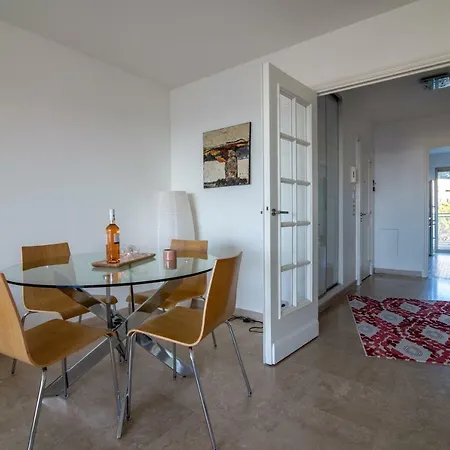 Apartment Luckey Homes - Avenue Montrose Cannes