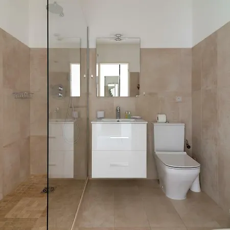 Luckey Homes - Avenue Montrose קאן